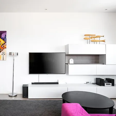 Sleeps 12 With Pool Air Con And Wifi Villa Slatine